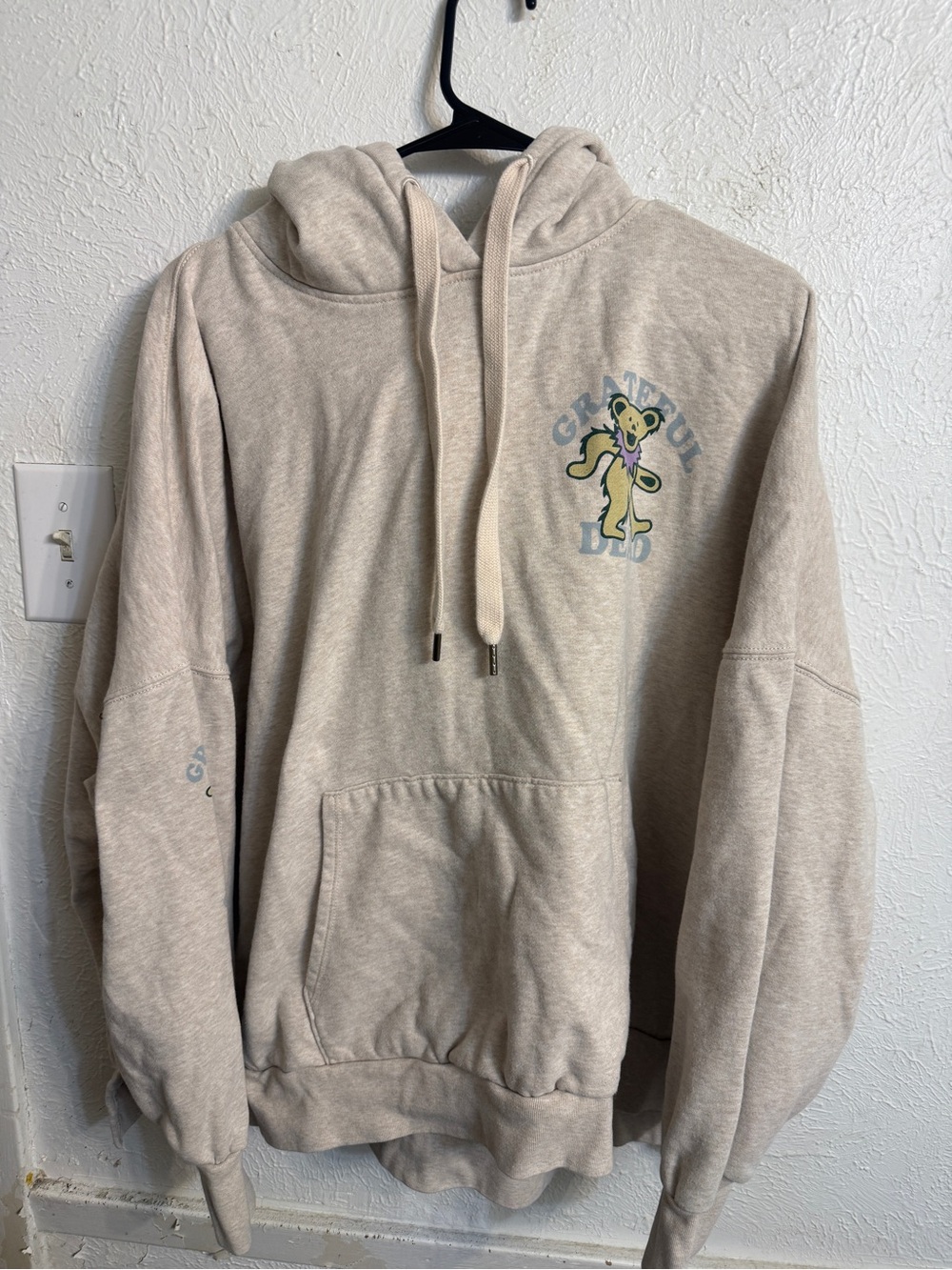 American Eagle Beige Graphic Hoodie Sweatshirt - Grateful Dead Inspired